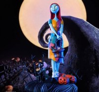 Disney - Statuina - Statua Sally con Zucche - Nightmare Before Christmas Tim Burton - Prodotto Ufficiale 